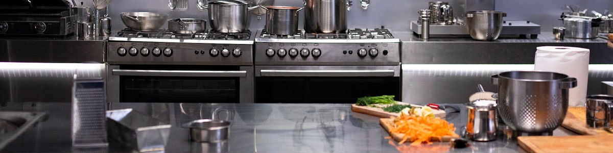 ATTREZZI CUCINA VEGETARIANA E VEGANA