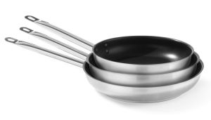 Set of 3 professional stainless steel pans with non-stick coating