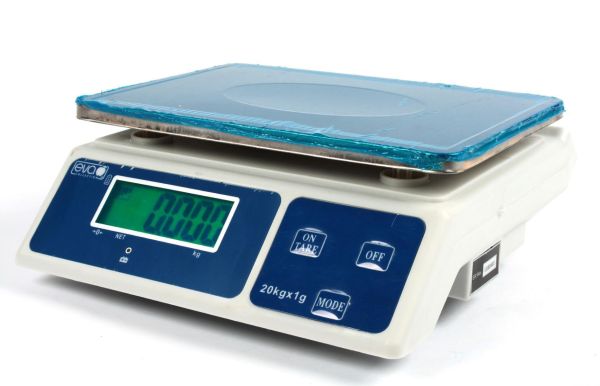 Bilancia digitale inox fino 30 Kg. 