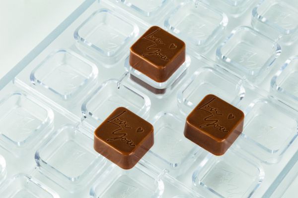 Love You – Stampo per cioccolato praline romantiche di Martellato Professional