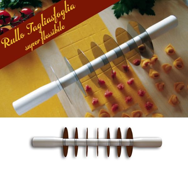 Professional pastry-cutter with 7 adjustable stainless steel blades up to 11 widths
