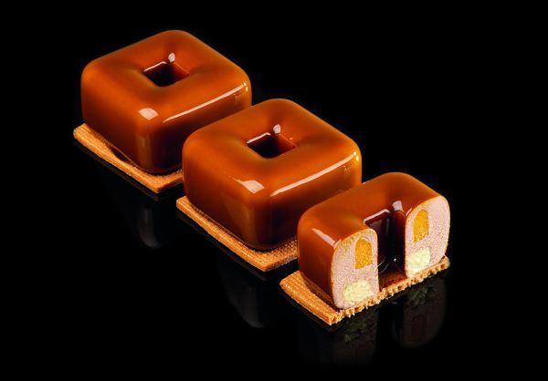 3D Pavoflex silicone mould TULUM 400 x 300 mm - 12 indents 56 x 56 x h 34 mm - vol. 90 ml + pack - Bachour