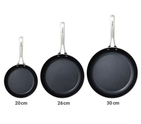 Set 3 Padelle Kyocera in Ceramica Ø20 Ø26 Ø30 cm – Antiaderenti