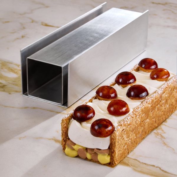 KMF02 – Modern Puff Pastry Cake Kit by Cesare Murzilli for Pavoni