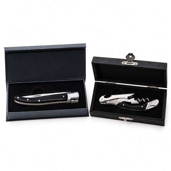 Kit regalo Laguiole Style de Vie Black Pakka: coltello da tasca e cavatappi