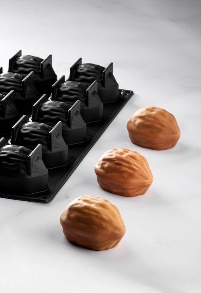 PX43134 Professional Silicone Mould – Walnut by Pavoni Professional