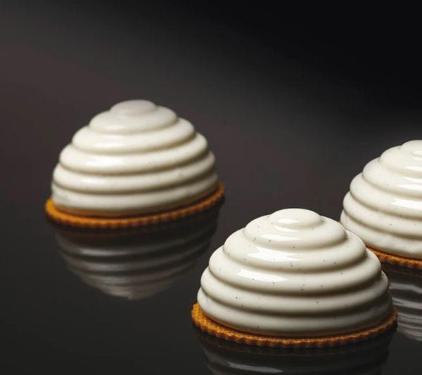 Pavoflex Moule 3D en silicone POLLY - 12 empreintes de Pavoni Professional