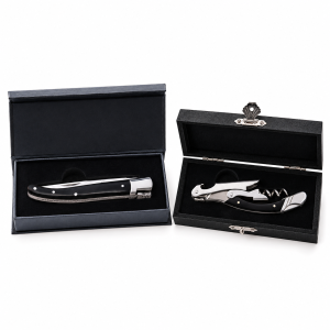 Kit regalo Laguiole Style de Vie Black Pakka: coltello da tasca e cavatappi